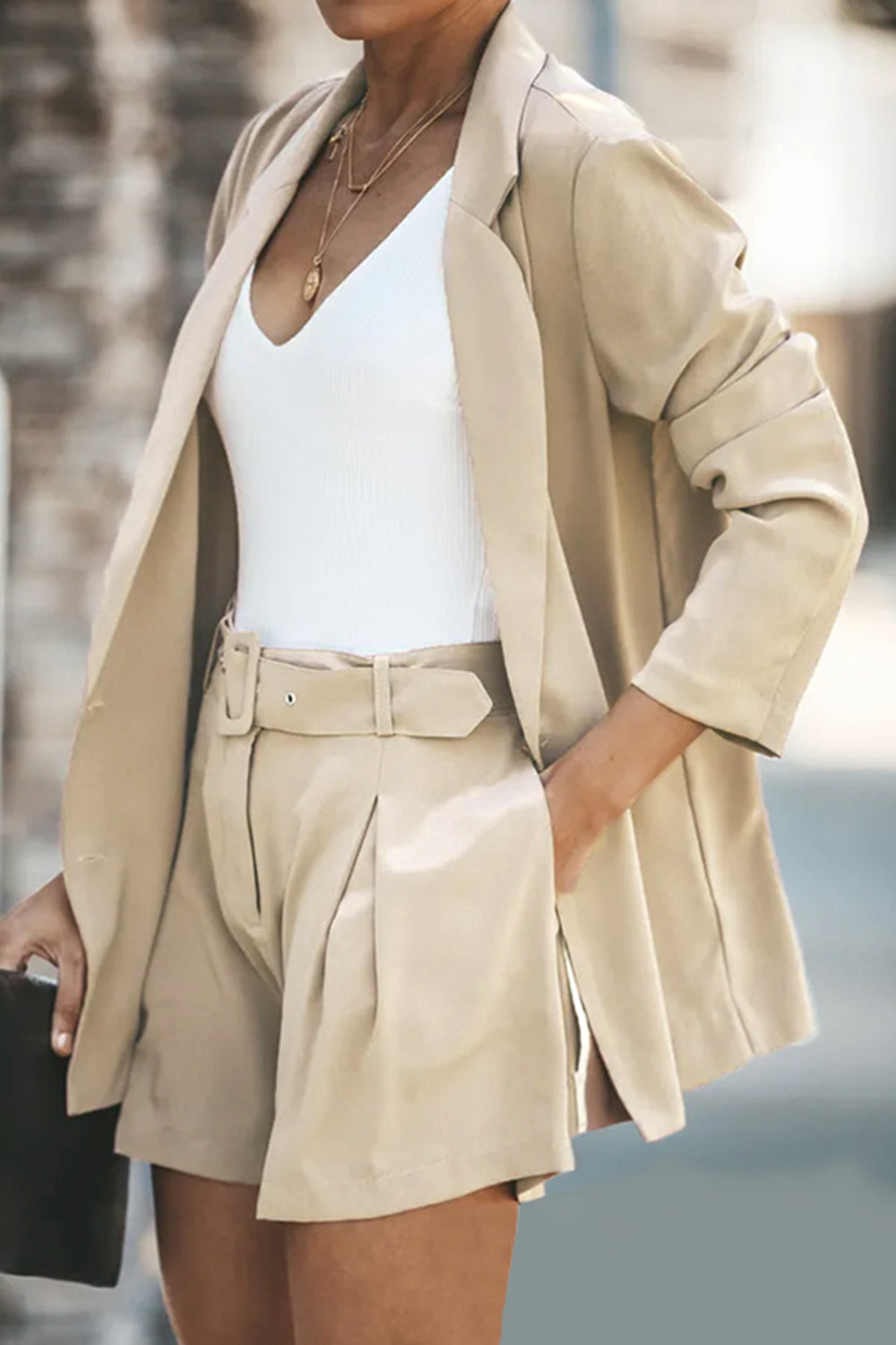 blazer and shorts set beige